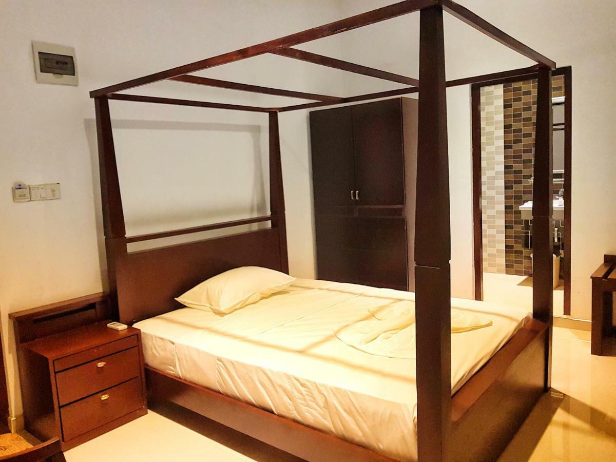 Livinya Holiday Resort Kataragama Buitenkant foto