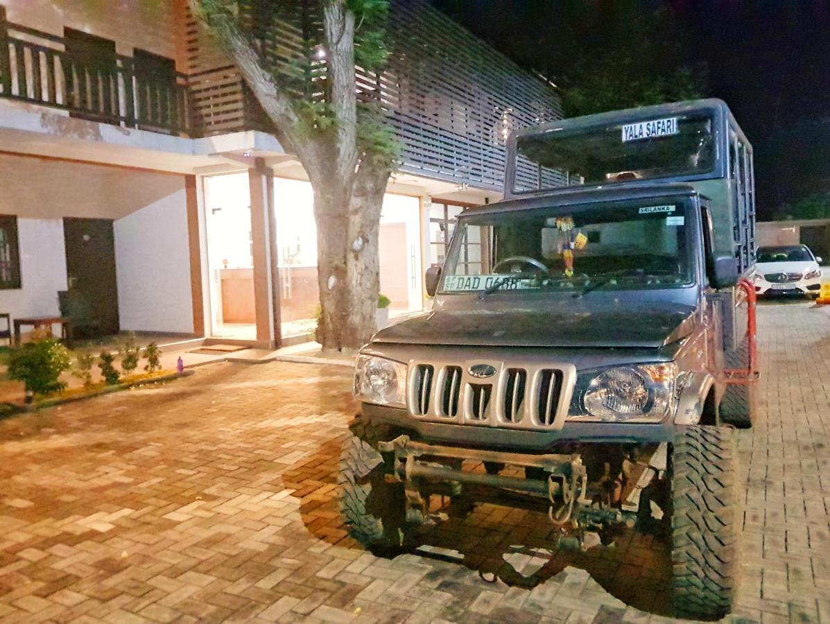 Livinya Holiday Resort Kataragama Buitenkant foto